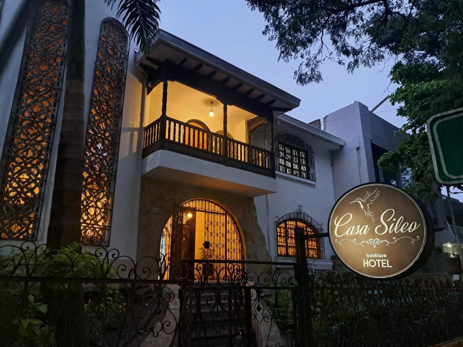 Casa Sileo - Boutique Hotel 卡利 外观 照片