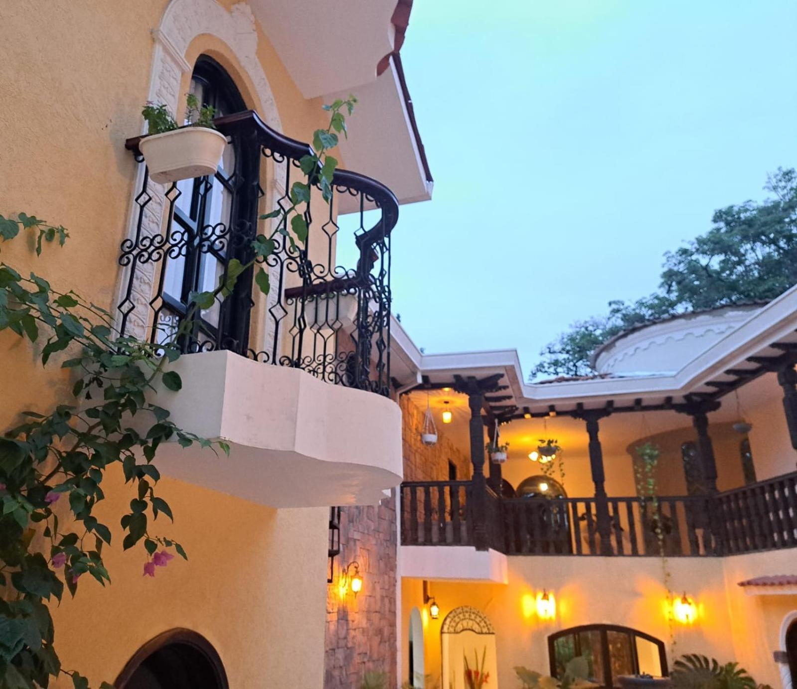 Casa Sileo - Boutique Hotel 卡利 外观 照片